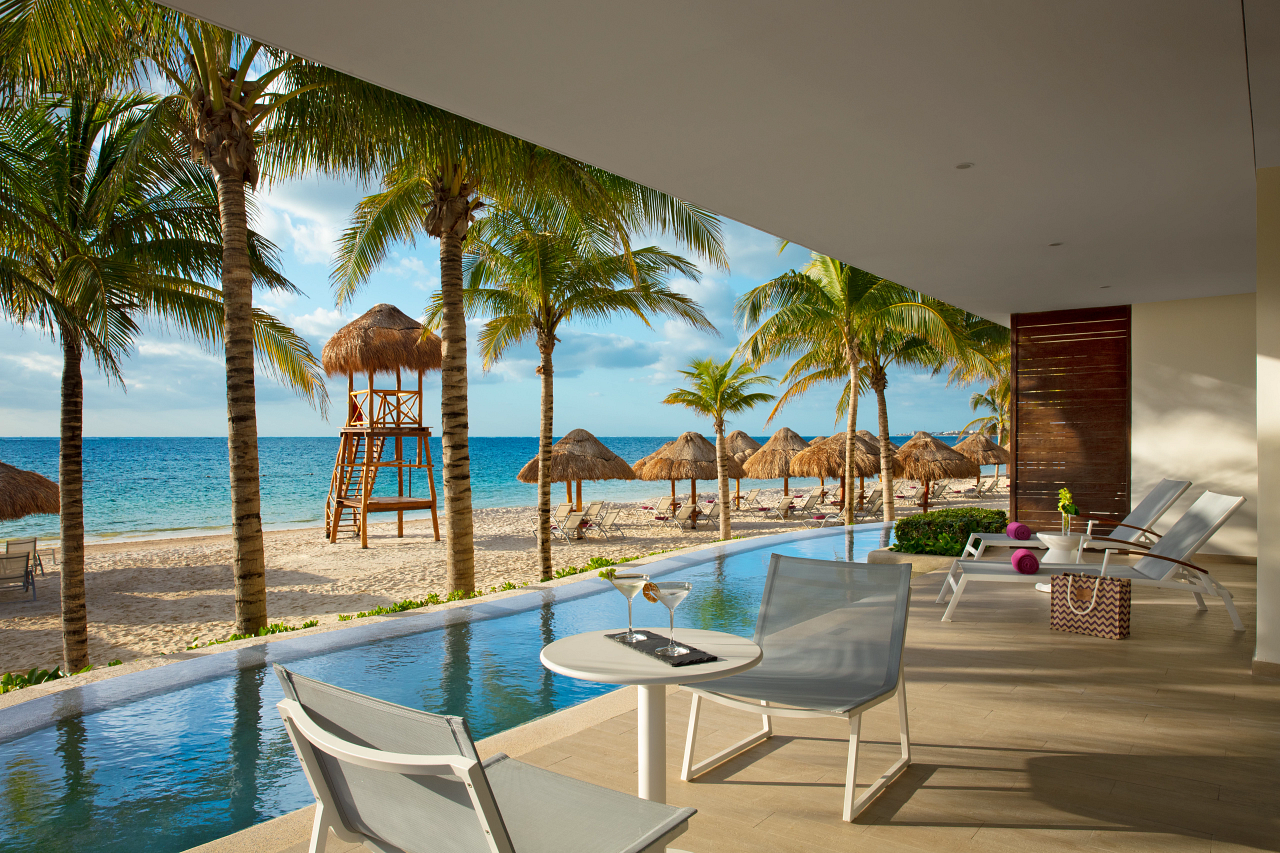 Master Suite Swim-Up - Breathless Riviera Cancún