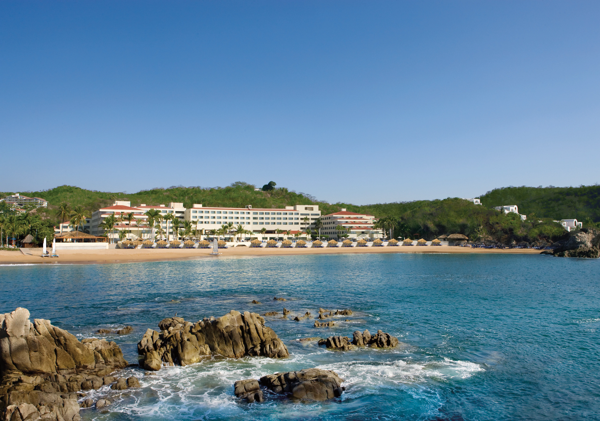 Panorámica de la bahía de Dreams Huatulco