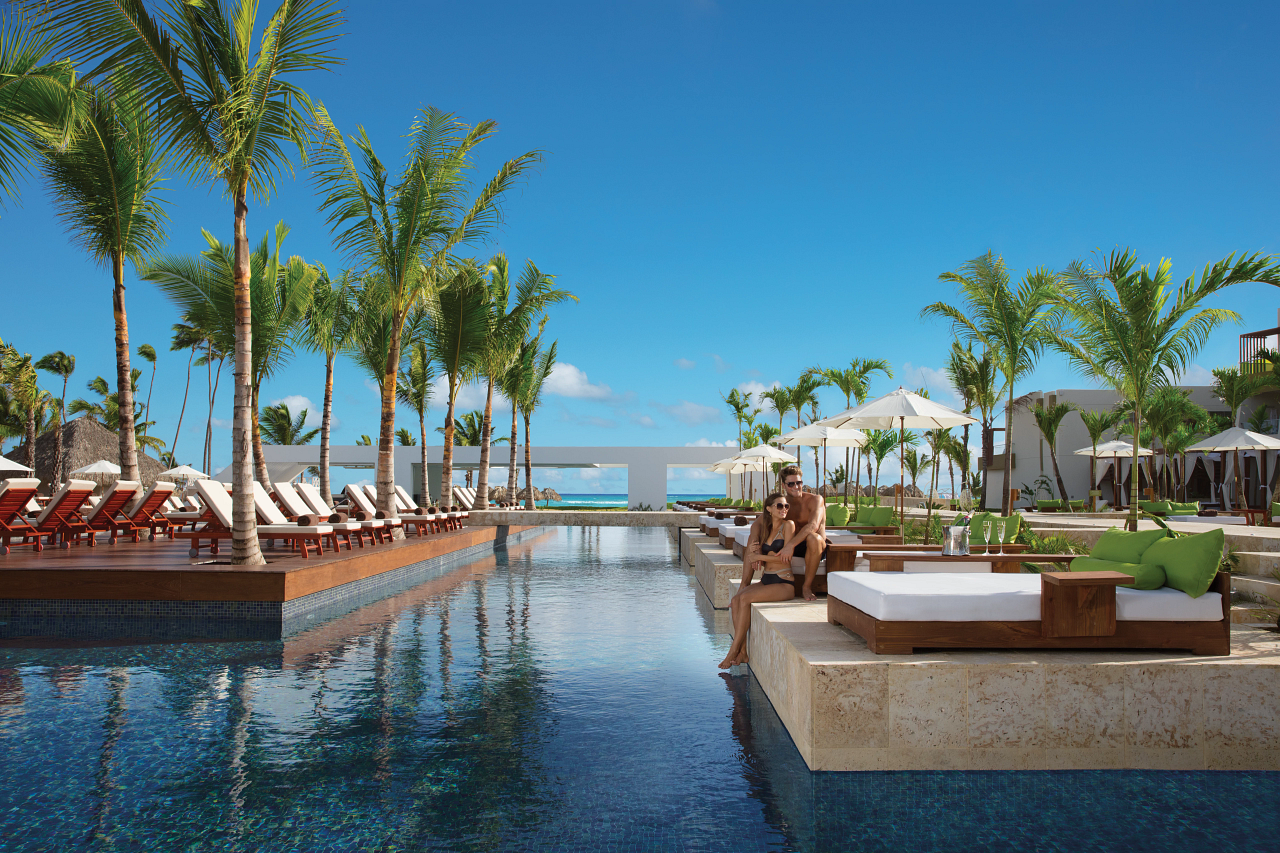 Piscina de adultos en Dreams Onyx Punta Cana