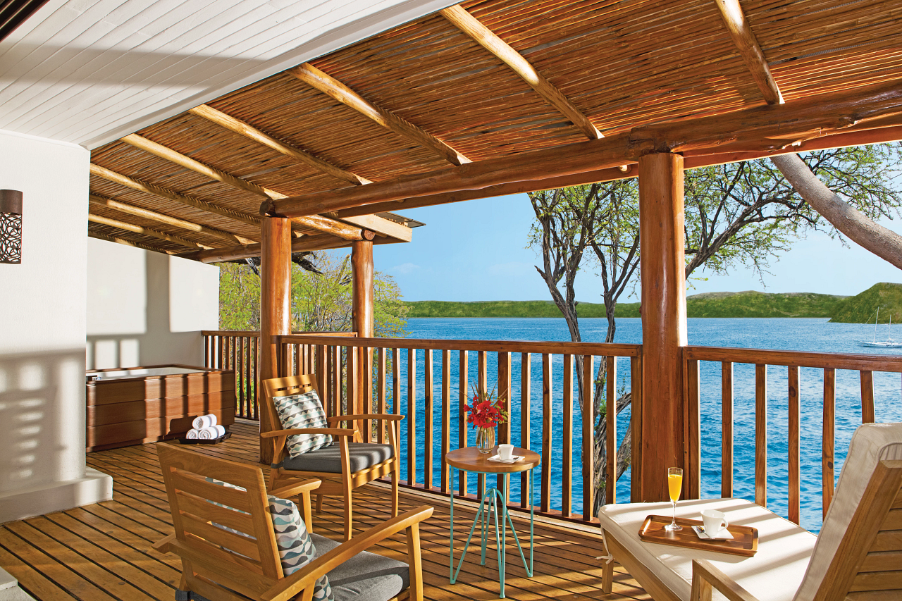 Preferred Club Junior Suite